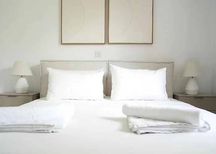 Resitour - Limnaria Gardens Apartments