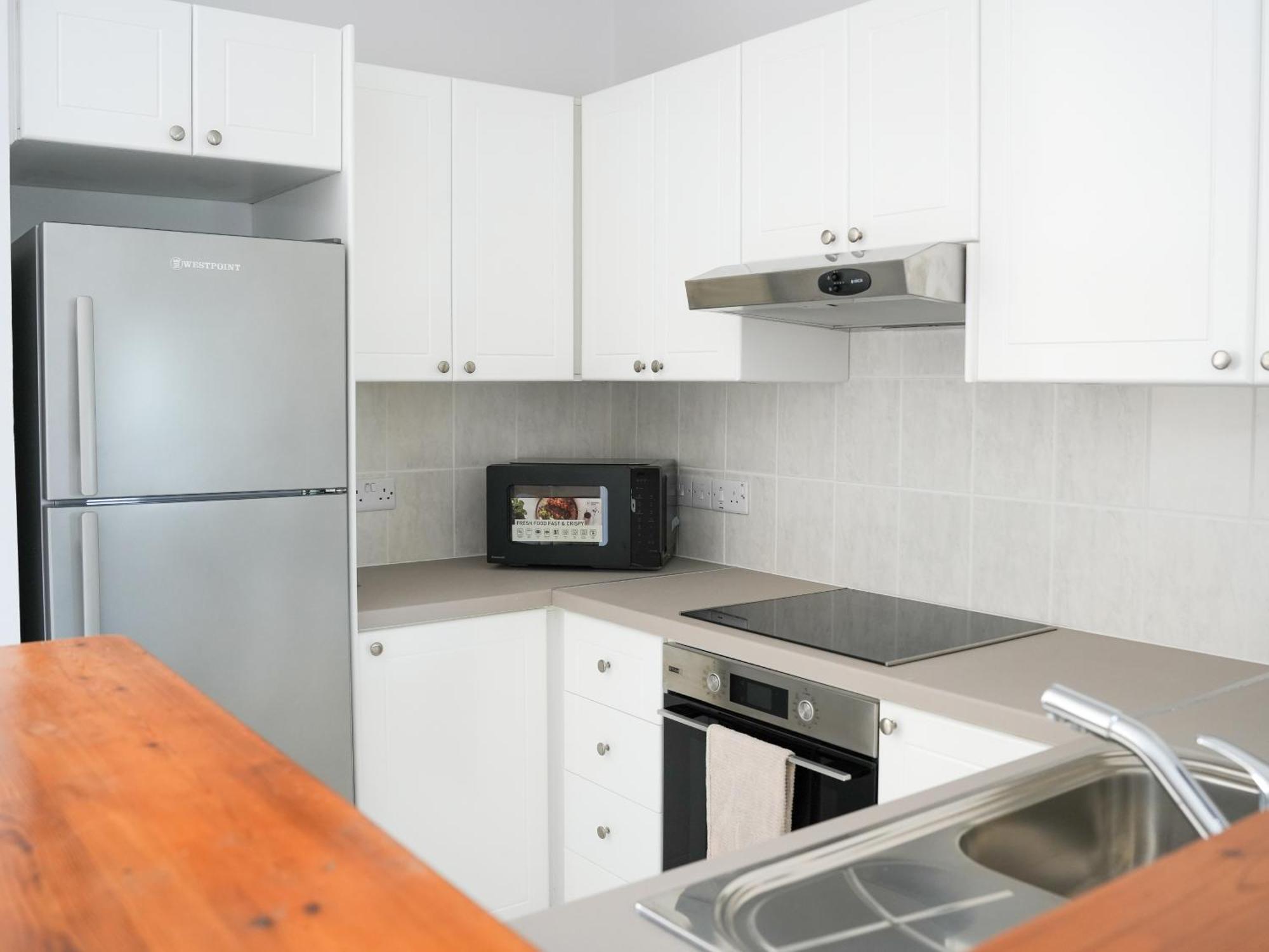 Resitour - Limnaria Gardens Apartment